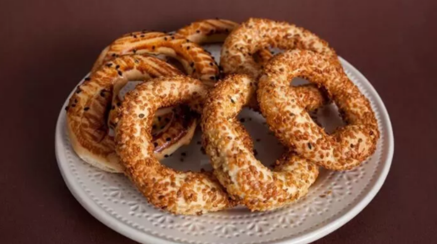 Kandil simidi tarifi: Evde kandil simidi nasıl yapılır? Regaip Kandili için evde kandil simidi tarifi nedir?