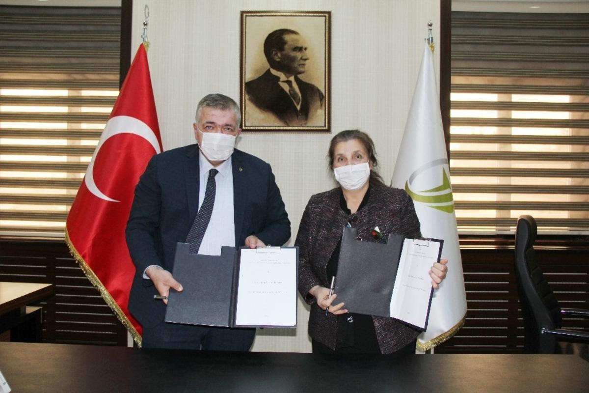 GTB ve Servi Erdemoğlu MTA Lisesi arasında &lsquo;okul-sanayi&rsquo; iş birliği protokol&uuml;