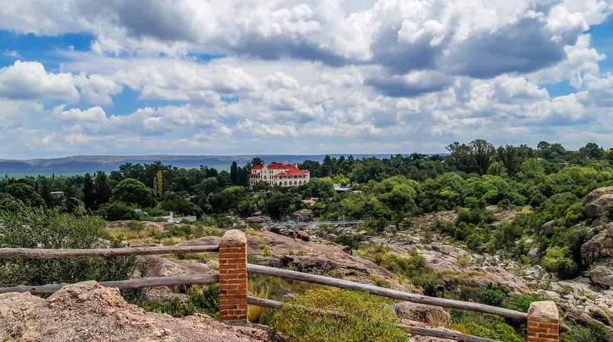 Brezilya bir şehirdeki tüm yetişkinleri aşılayacak