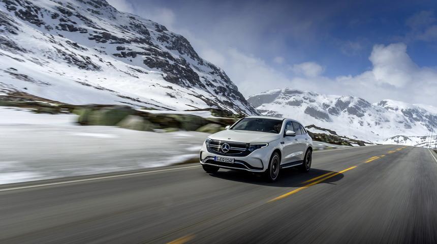 Mercedes EQC yeni donanımlarına kavuştu