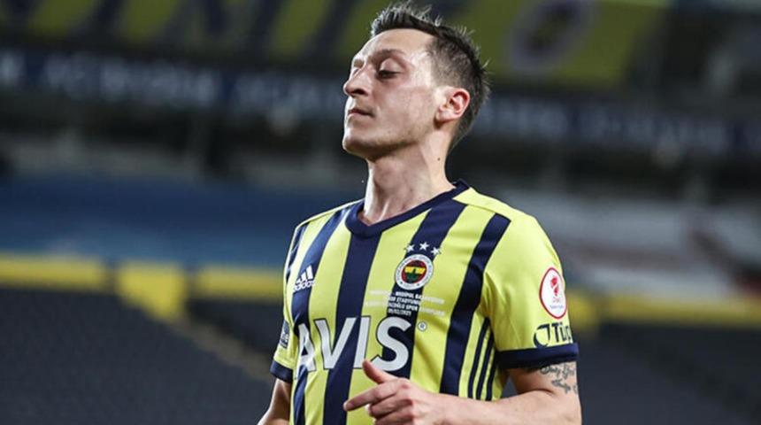 Arsenal'den Mesut Özil için "Uygur Türkleri" açıklaması