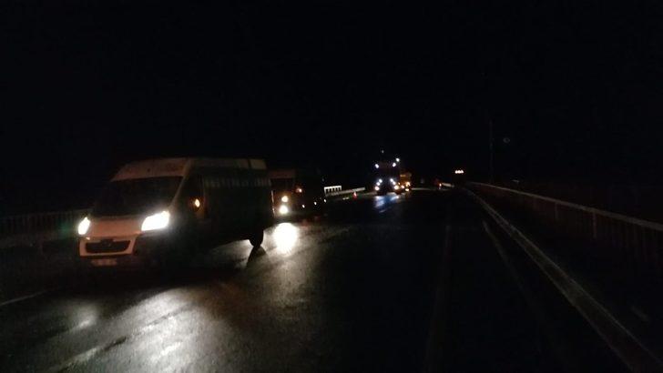 Rize’de kazaya müdahale etmeye giden ambulansla tır çarpıştı G2