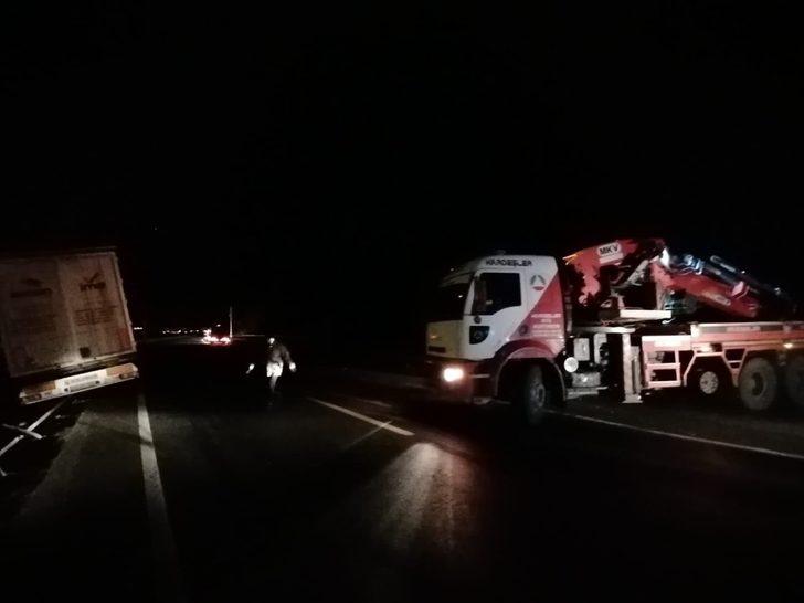 Rize’de kazaya müdahale etmeye giden ambulansla tır çarpıştı G3