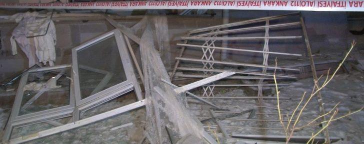 Başkent’te bir sitede doğalgaz patlaması: 2 yaralı G4