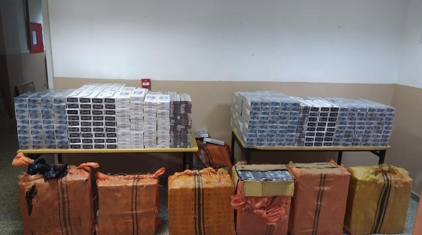 Başkale&rsquo;de 12 bin paket ka&ccedil;ak sigara ele ge&ccedil;irildi