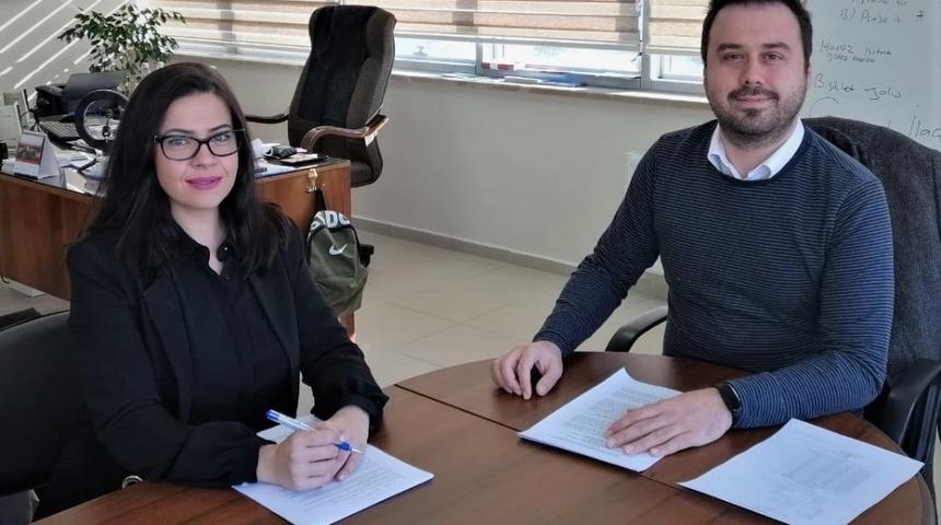 Toplum ve &ouml;ğrenciler okuma g&uuml;&ccedil;l&uuml;ğ&uuml; konusunda bilgilendirilecek