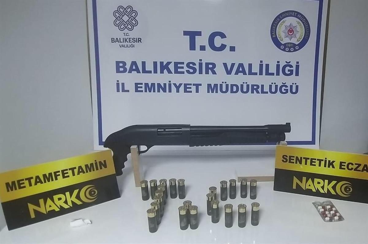 Balıkesir&rsquo;de 27 ş&uuml;pheliye uyuşturucu operasyonu