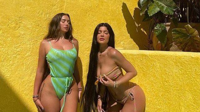 Anastasia Karanikolaou 'Yatağa dön' pozuyla gündemde! Müstehcen yorum yağdı