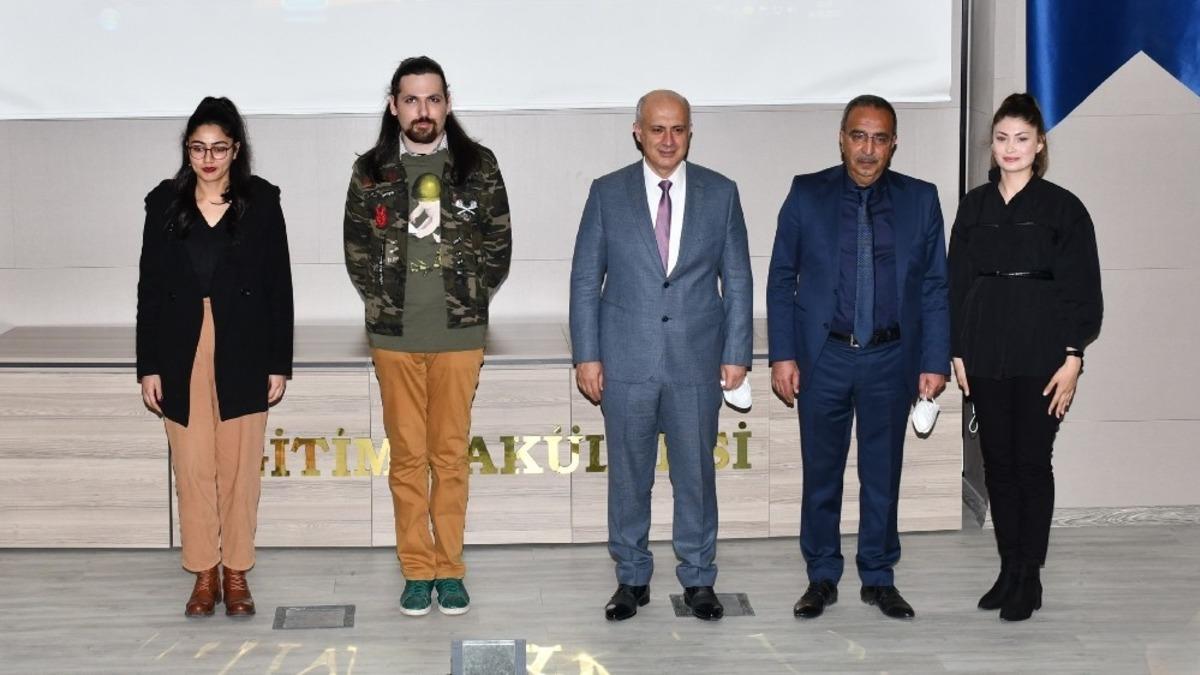 &rsquo;Babam ve Ben&rsquo; konulu serbest yazı yarışmasının &ouml;d&uuml;lleri teslim edildi