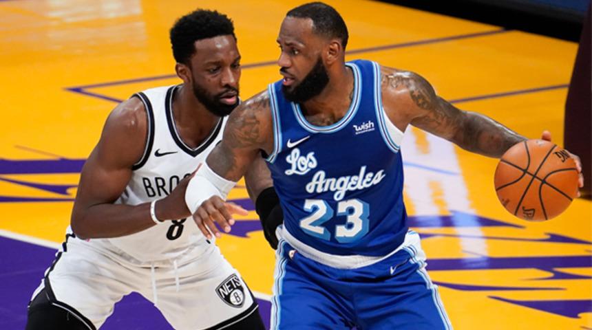 Lebron James NBA'de 35 bin kulübüne girdi