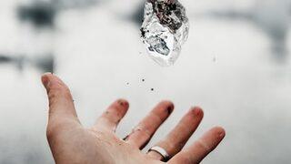 ‘Foyası meydana çıkmak’ deyiminin anlamı nedir? ‘Foyası meydana çıkmak’ deyiminin gerçek hikayesi nedir?