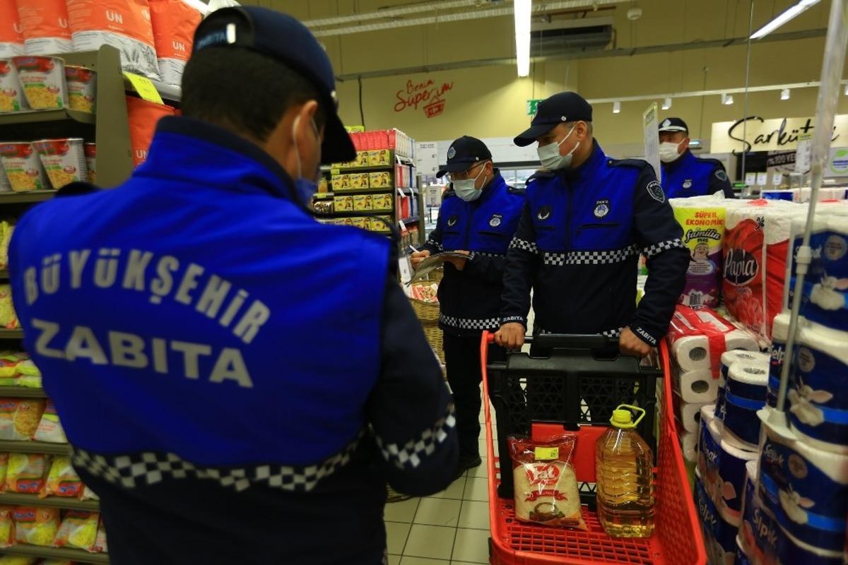 B&uuml;y&uuml;kşehir zabıtasından etiket denetimi