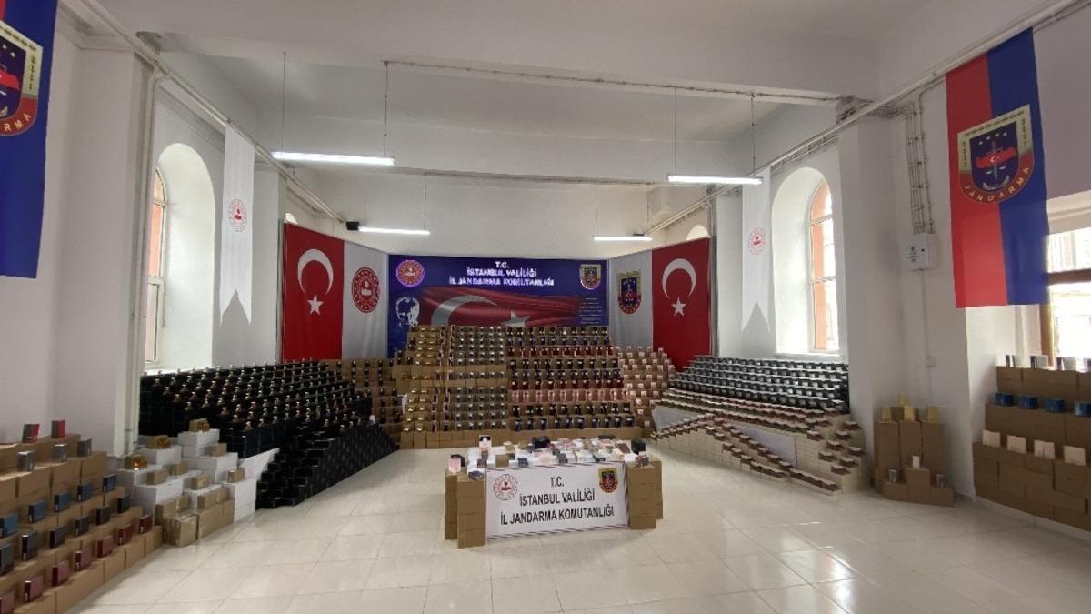İstanbul İl Jandarma Komutanlığı&rsquo;ndan dev sahte parf&uuml;m operasyonu