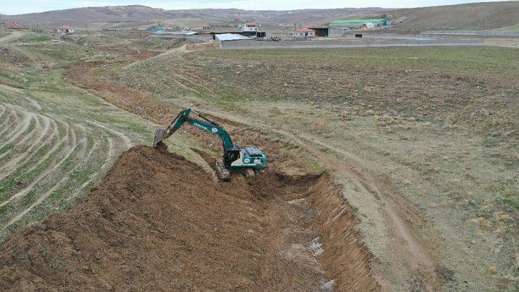 DSİ iş makinaları iş başında G1