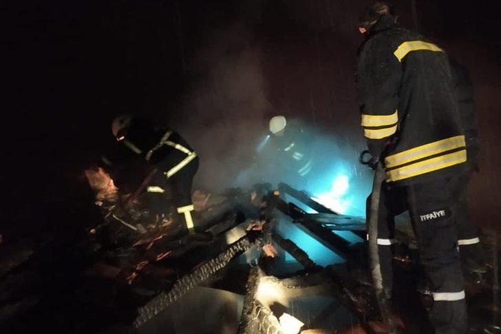 Karaağaç köyü camisinde yangın çıktı G1