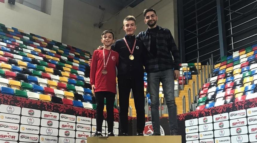 Nevşehir Belediyesi’nin genç antrenörüne milli davet