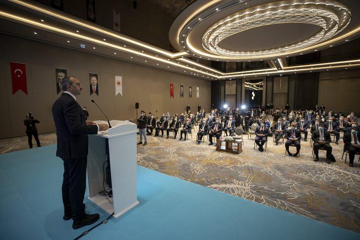 Adalet Bakanı Gül, Sakarya'da Bölge Değerlendirme Toplantısı'nda konuştu: G1