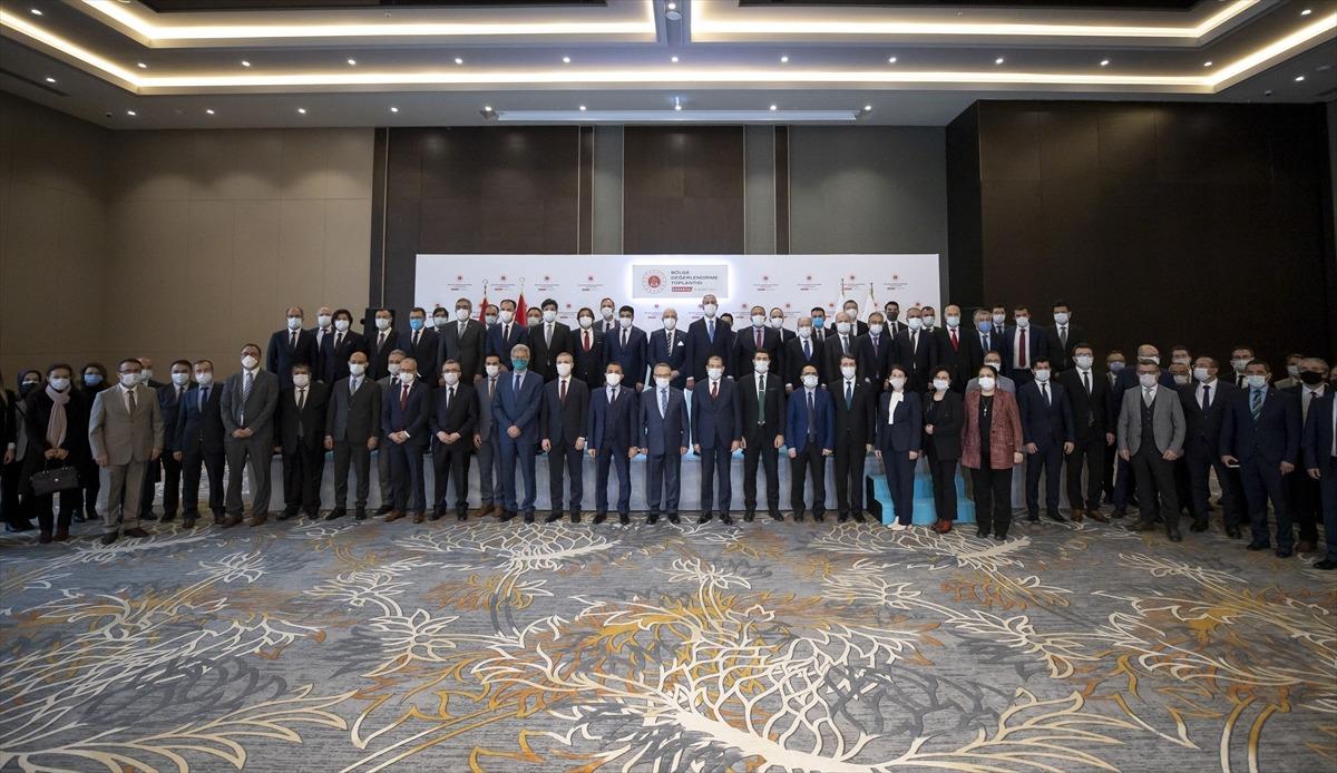 Adalet Bakanı G&uuml;l, Sakarya'da B&ouml;lge Değerlendirme Toplantısı'nda konuştu:
