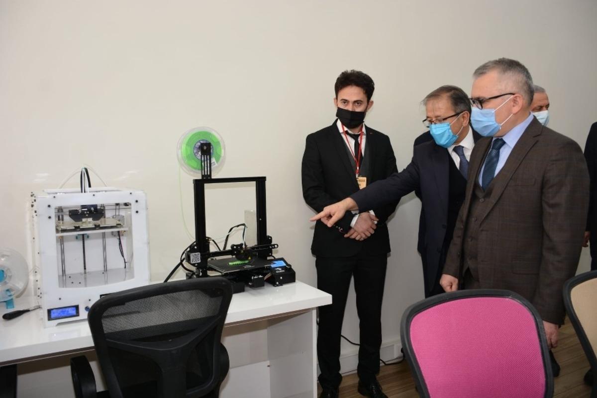 Niğde&rsquo;de gen&ccedil;ler ve kadınlar i&ccedil;in Meslek At&ouml;lyeleri a&ccedil;ıldı