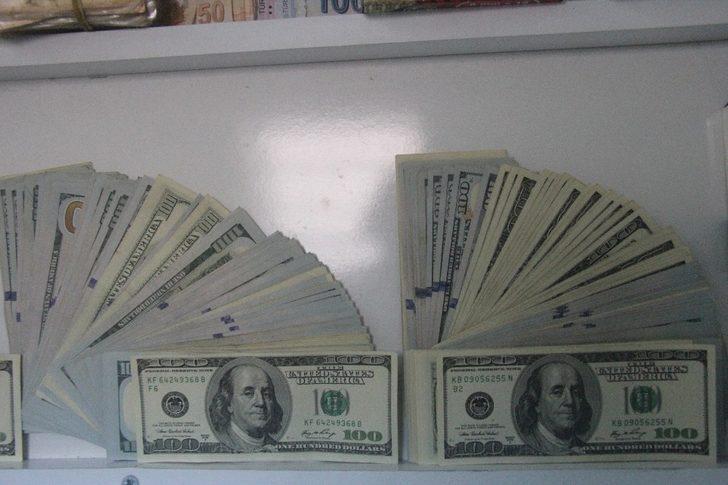 Reçete şebekesi üyelerinin evinden Dolar ve Euro çıktı G5