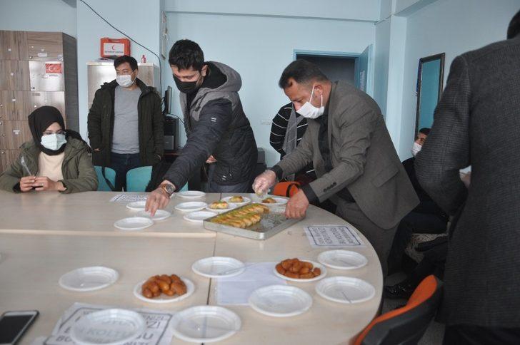 Muhtardan öğretmelere ‘hoş geldiniz’ tatlısı G1