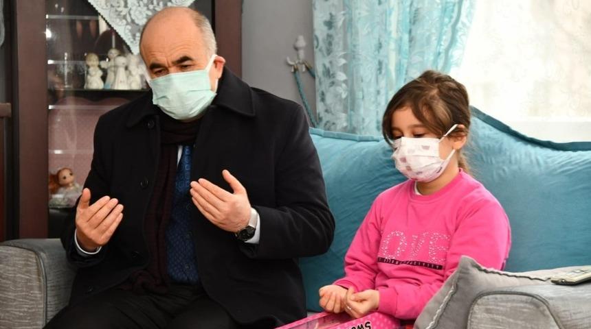 Vali Dağlı’dan şehit ailesine taziye