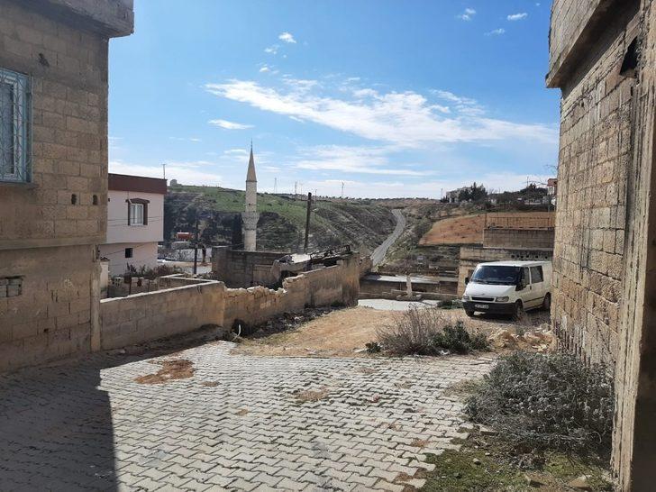 Hırsızlık sonrasında çıkan korona vakaları mahalleyi karıştırdı G3