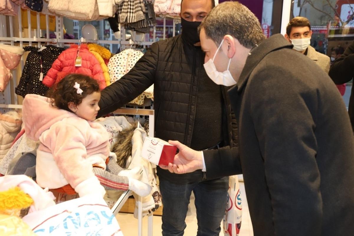 Baydilli vatandaşların kandilini kutladı