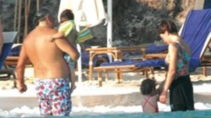 Olaylı Aşk Tatilde