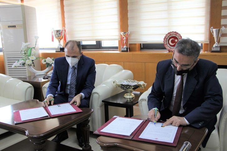 FÜ ile Orman Bölge Müdürlüğü arasında iki protokol imzalandı G1