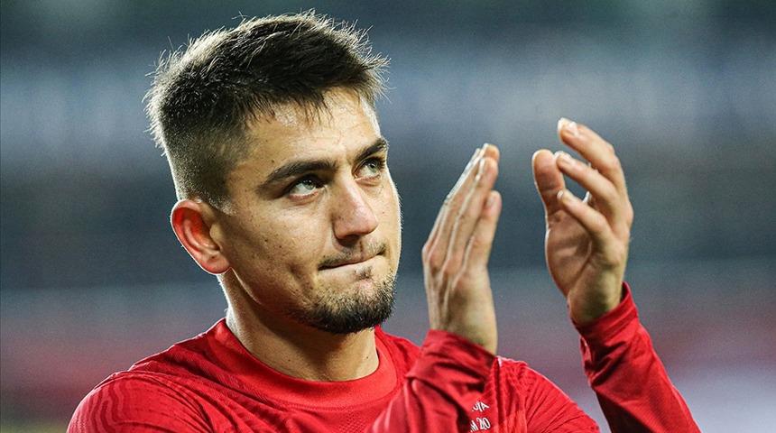 Fenerbahçe'de Emre Belözoğlu, Cengiz Ünder transferi için devreye girdi