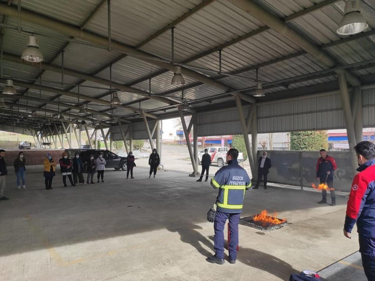 Bah&ccedil;eşehir g&ouml;revlileri yangın eğitimi aldı