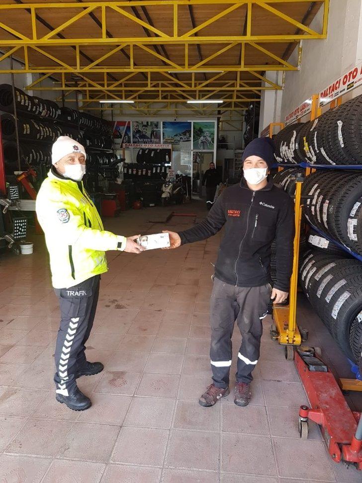 Sanayi esnafına maske dağıtıldı G5