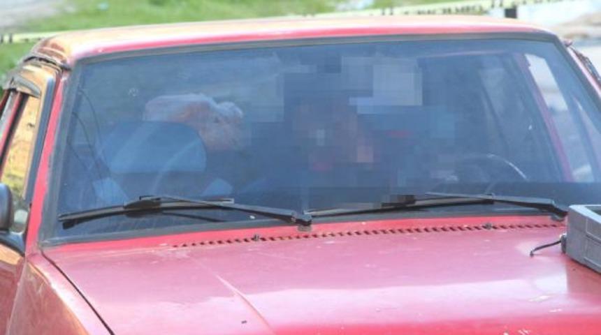 'Miras' nedeniyle yeğeninin otomobilinin önünü kesip tüfekle öldürdü