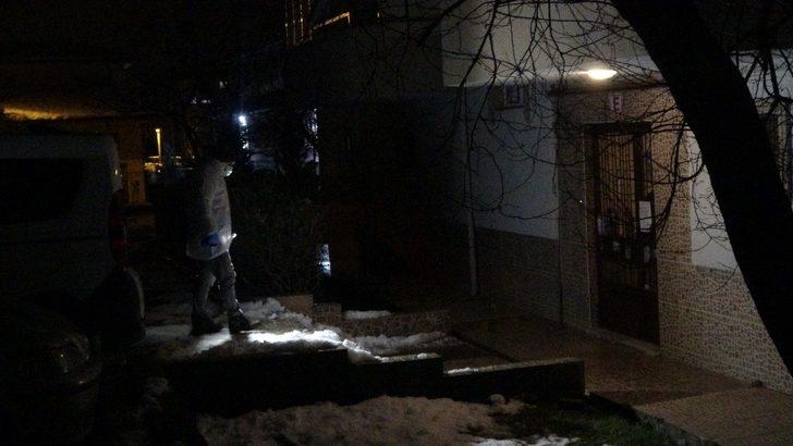 2 polis memuru, gürültü şikayetine gittikleri evde bıçaklanarak yaralandı G3