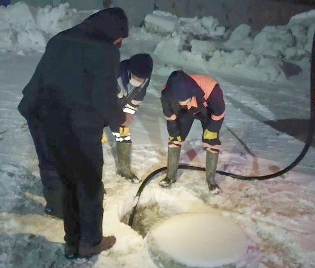 Hakkari’de su arızası çalışması