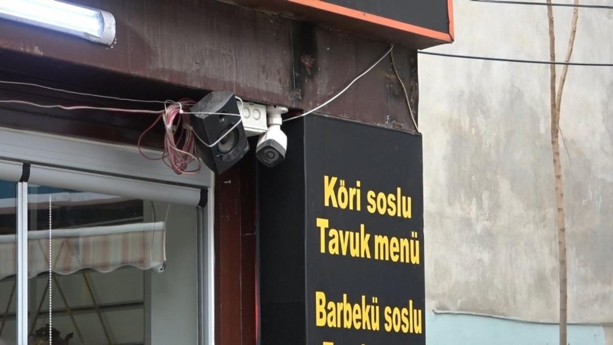 (&Ouml;zel) Dilsiz taklidi yapan hırsızı etkisiz hale getirdiler