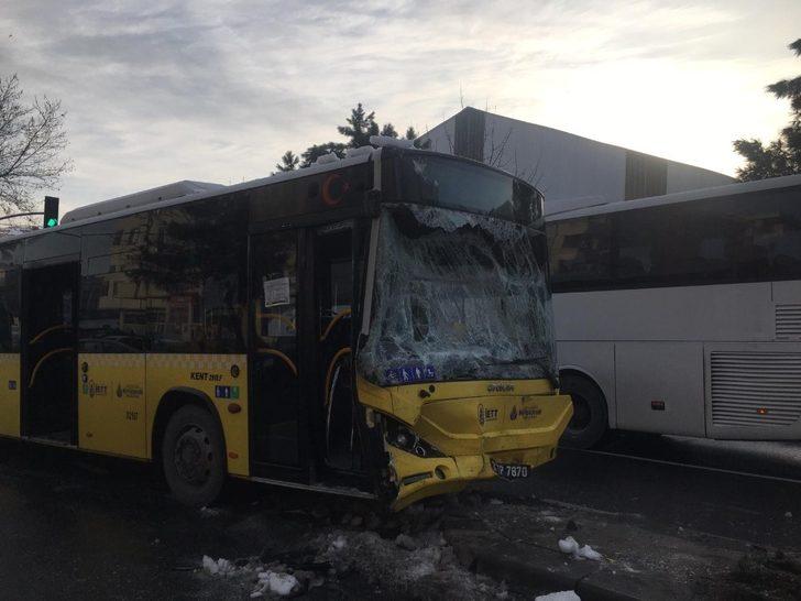 İstanbul’da feci kaza: 7 yaralı G4