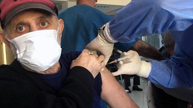 Yaşlı ve engelli bireyler ile personelin 2’nci doz aşısı tamamlandı