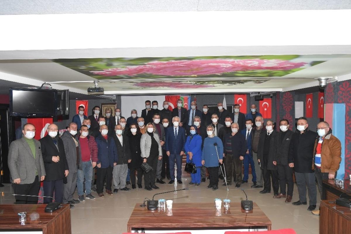 Muhtarlardan Başdeğirmen&rsquo;e destek