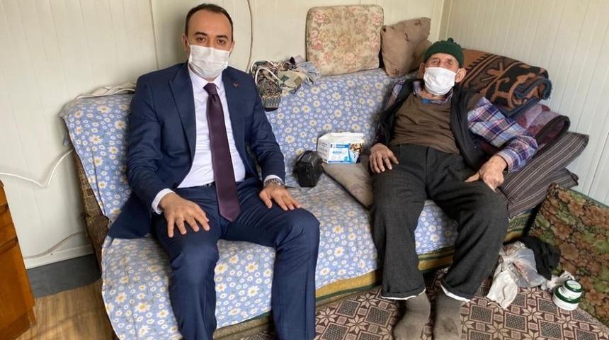 Kaymakam Pelvan: Yaşlılarımızın yanındayız"