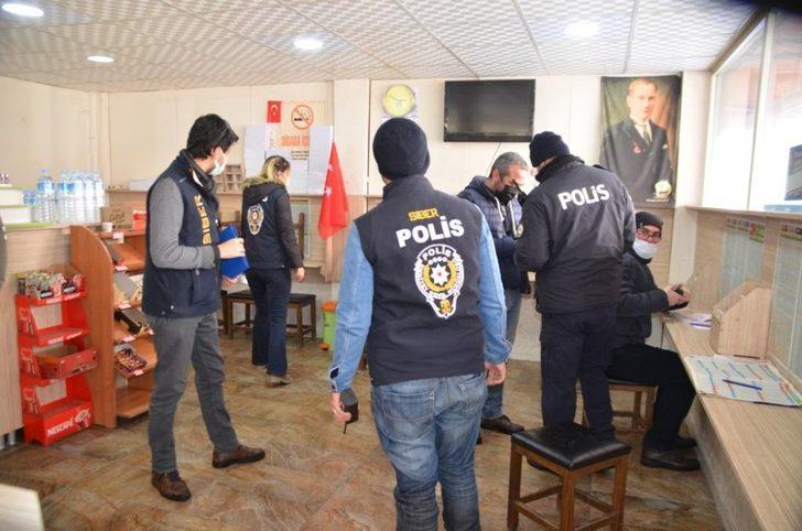 Polis ve Jandarma’dan Türkiye genelinde "Yasa Dışı Bahis/Siber Denetim ve Kumar/Oyun Makineleri” uygulaması G3