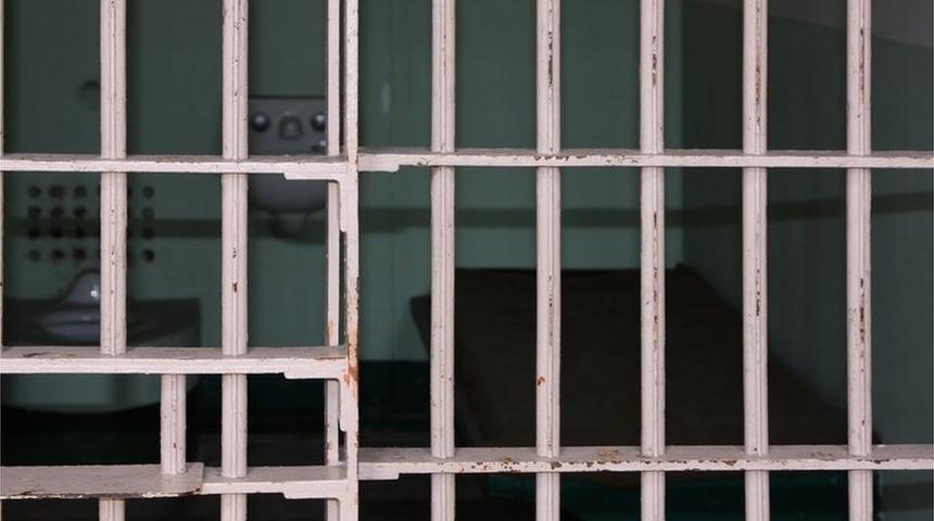 İtalya'da hücre hapsindeki mafya babasına müzik dinleme izni: "Kültürel gelişim hakkı engellenemez"