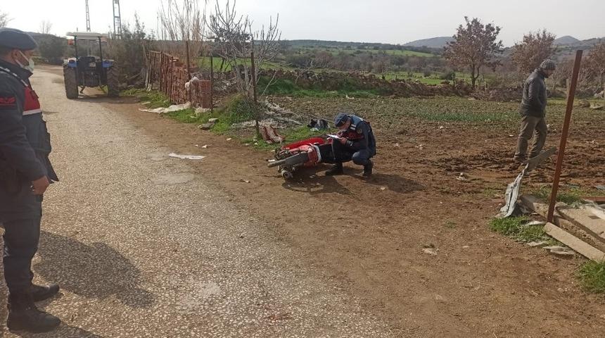 Kontrolden çıkan motosiklet devrildi: 1 ağır yaralı