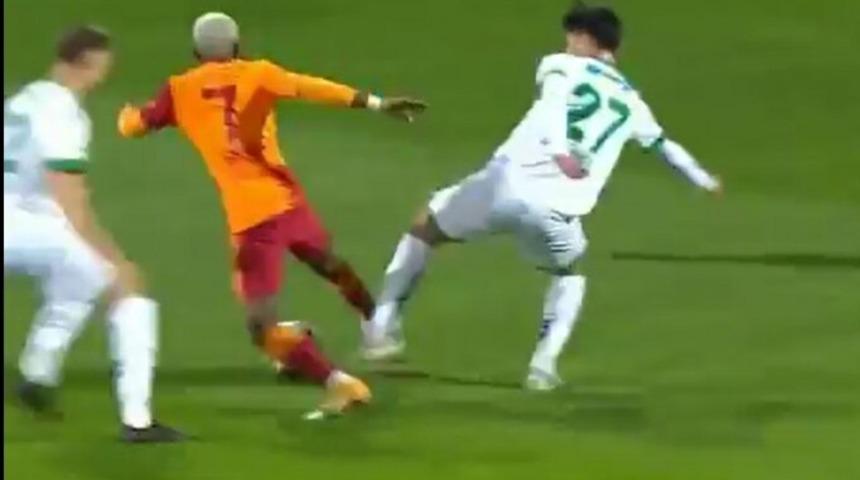 Alanyaspor - G.Saray maçında penaltı tartışması