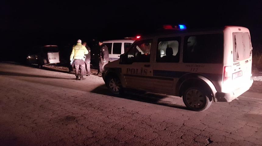 Polisi karşısında görünce bir avuç uyuşturucu hapı yuttu, hastanelik oldu