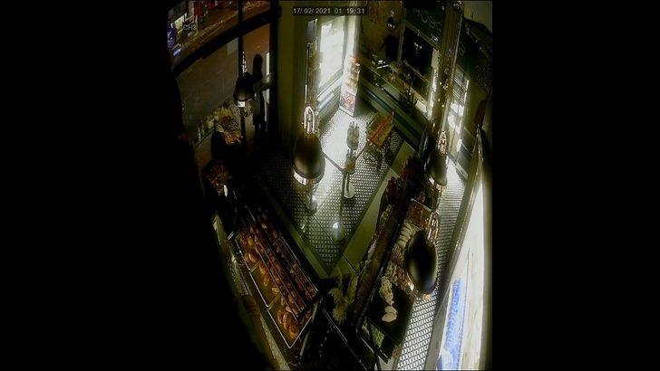 İş yerindeki sadaka kutusunu böyle çaldı G3