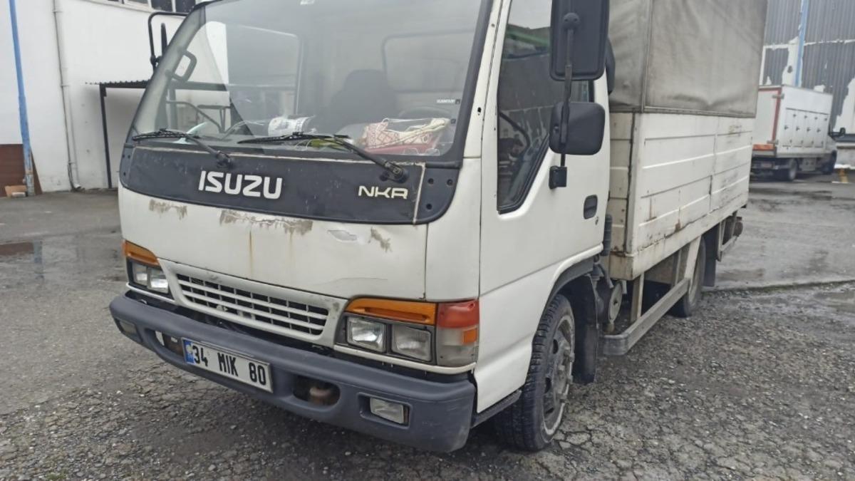 Zeytinburnu&rsquo;nda kamyonetle makas atan şahıs yakalandı