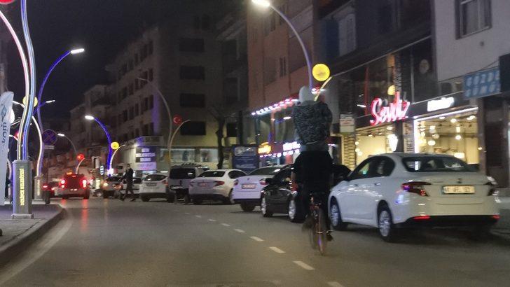 Adrenalin olsun diye canlarını tehlikeye attılar G2