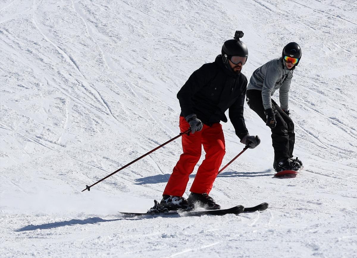 GRAFİKLİ - KIŞ TURİZMİNİN G&Ouml;ZDE MERKEZLERİ - K&ouml;roğlu Dağları'nın zirvesindeki kayak merkezi: Kartalkaya